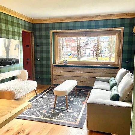Apartment Cortina Center House *