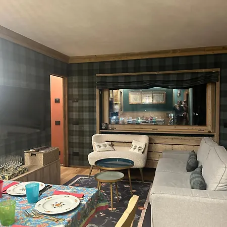 Cortina Center House Apartment